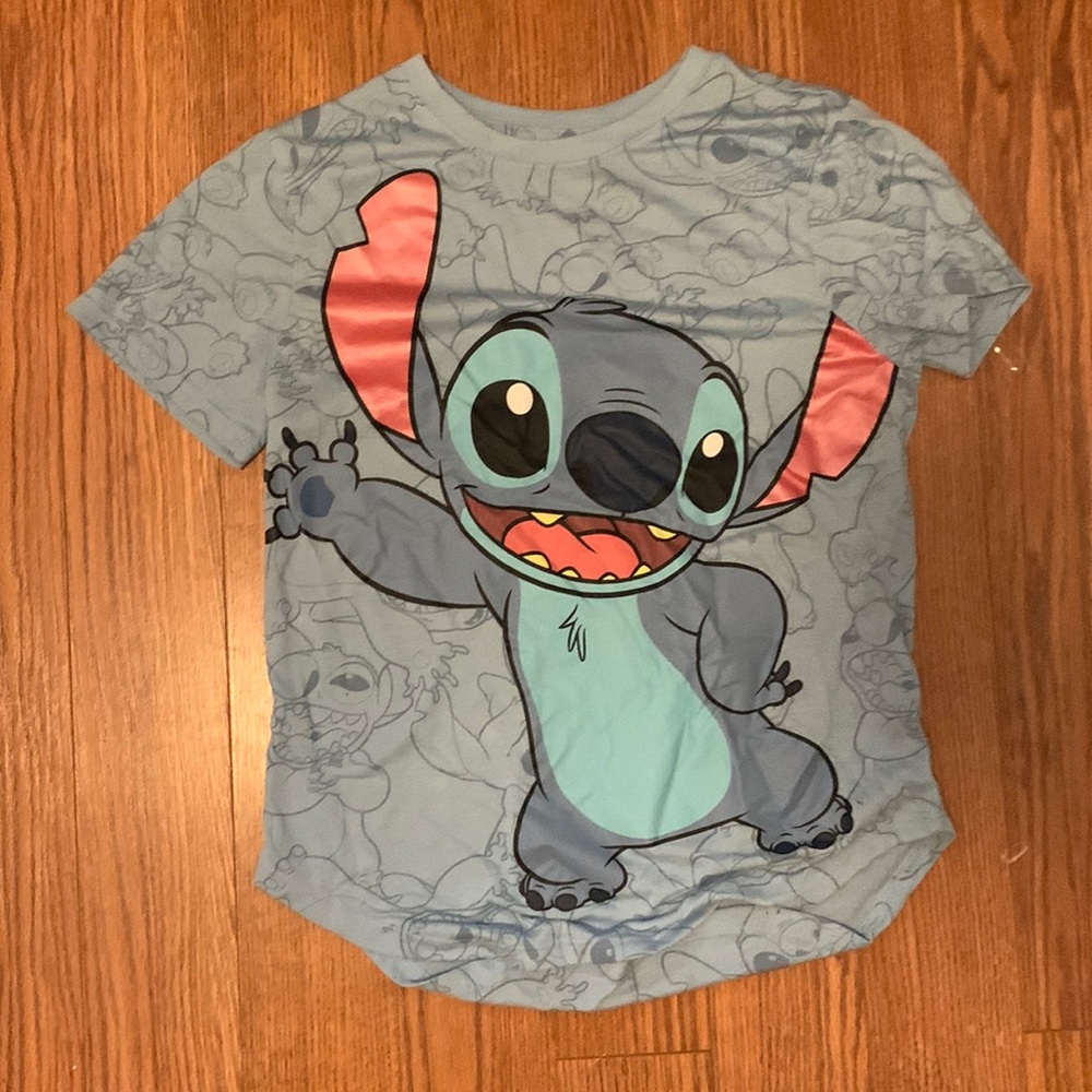 Disney shirt stich
